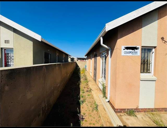 3 BEDROOM HOUSE FOR SALE IN WINDMILL PARK